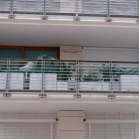 Piazza Brescia 1a Apartamento